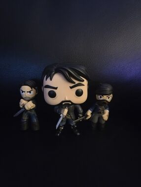 Funko Pop Mystery Minis Bethesda Dishonoured Corvo, Emily Kaldwin Figures
